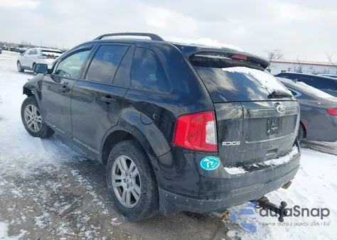 2013 Ford Edge Se z USA, uszkodzony, nr VIN 2FMDK3GCXDBA63314